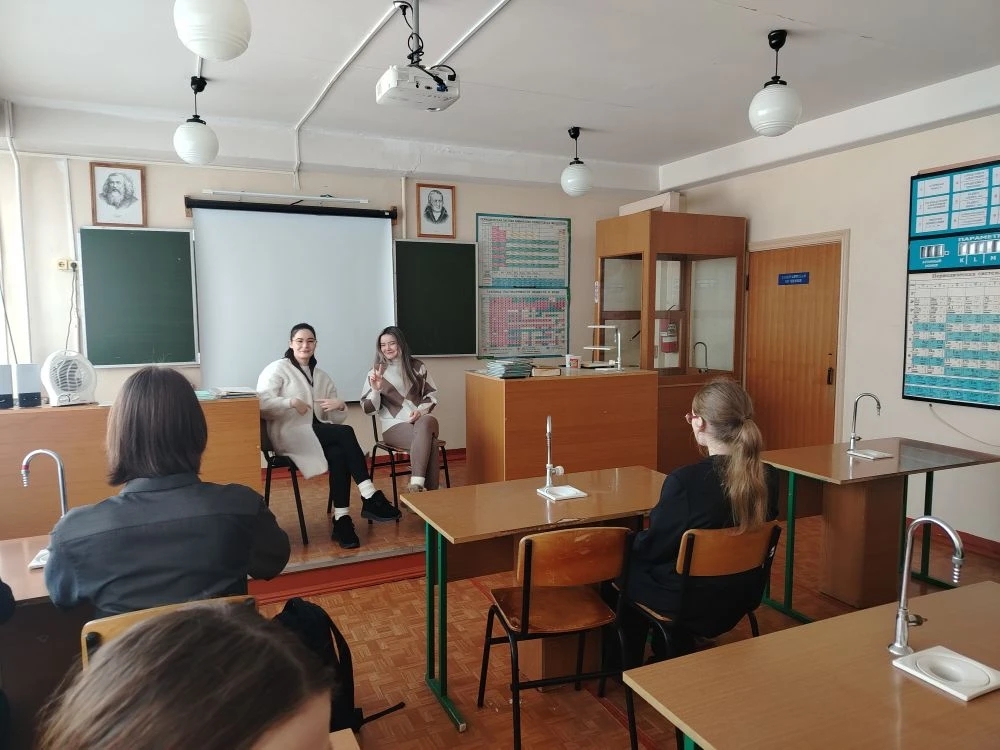 На этой неделе в Алгатуйской школе случился настоящий разговор без галстуков..